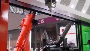 Cortadora láser 3D de doble estación y 16 ejes