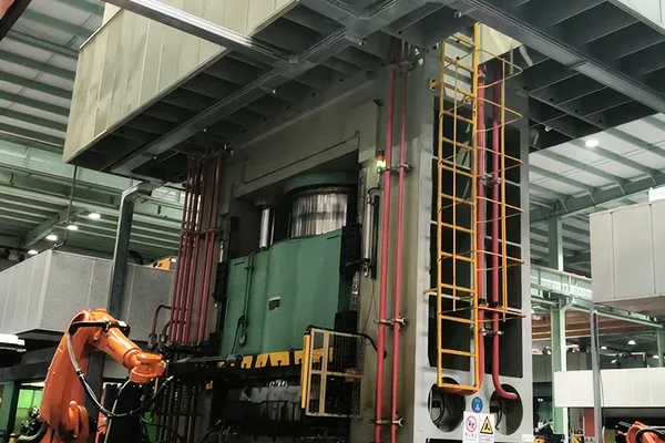 Prensa de hidroconformado de tubos CNC